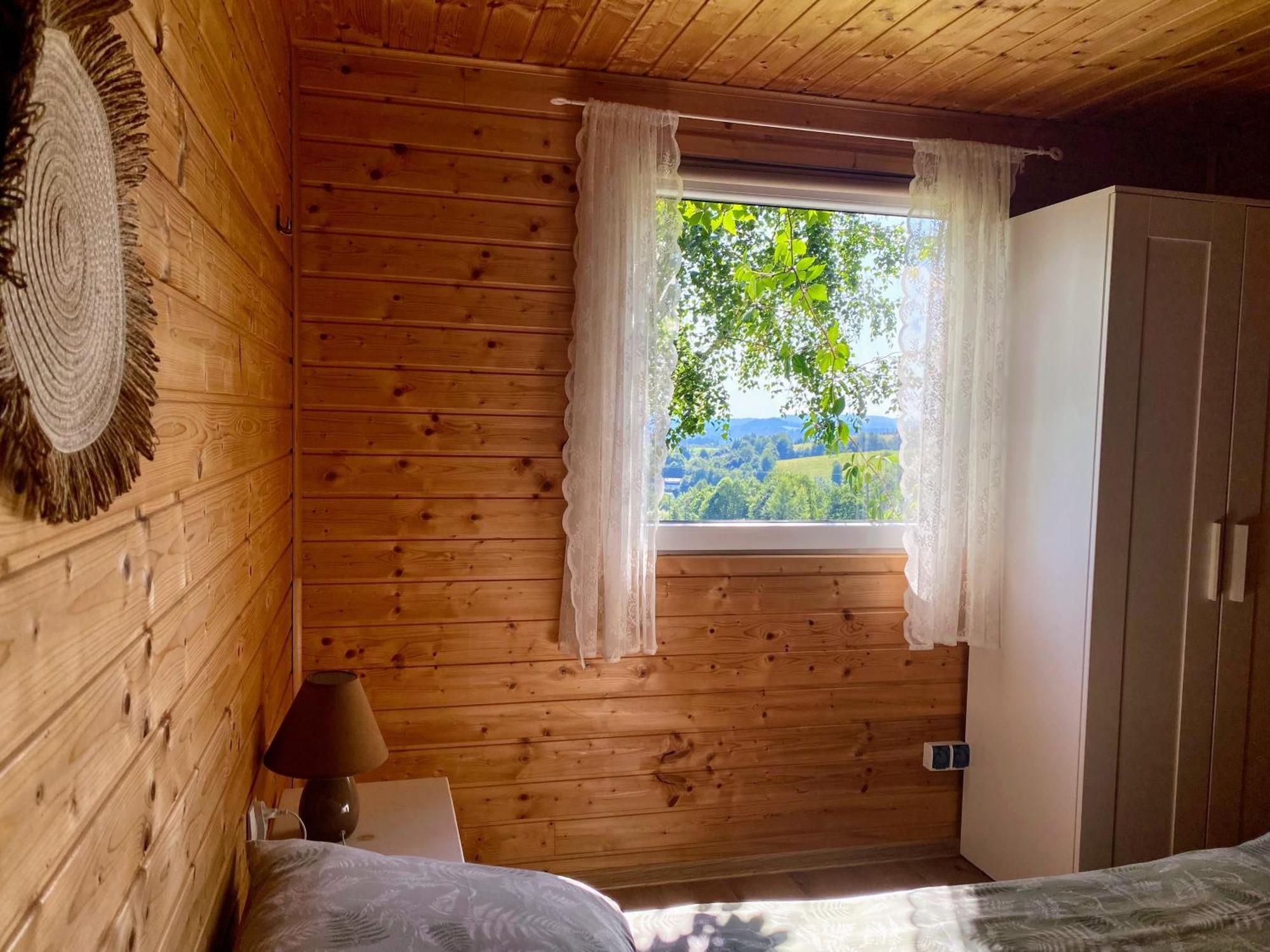Letniskowe Widokowka Myczkow Holiday home *